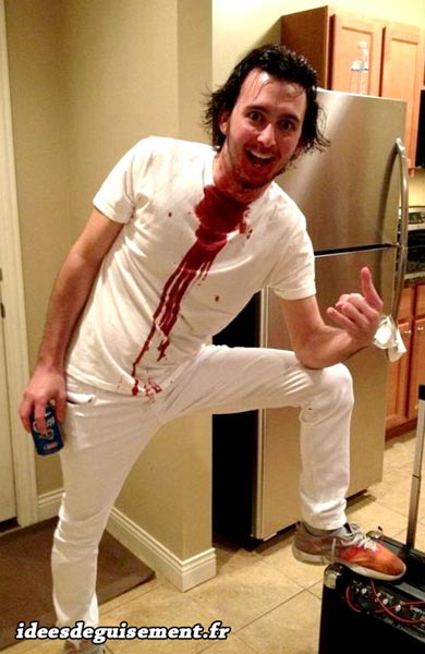 Simple costume of amputated blooding shirt